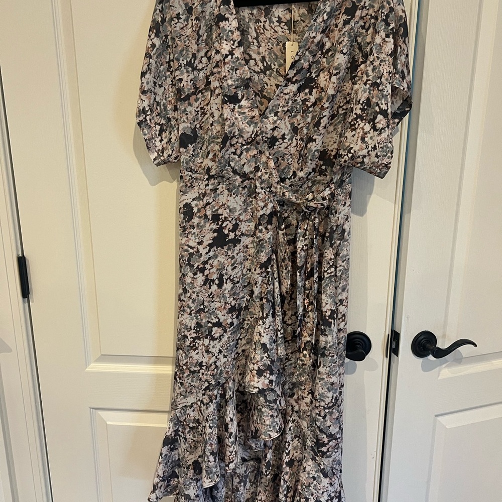 Lovestitch Floral Wrap Dress Size M
